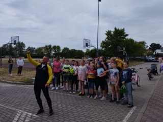 zdjęcie ze strażnikiem