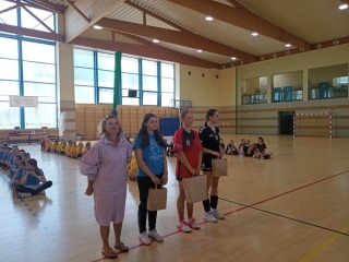 wręczanie nagród zawodniczkom