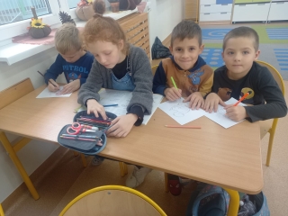 Przedszkolaki w szkole