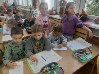 Przedszkolaki w szkole