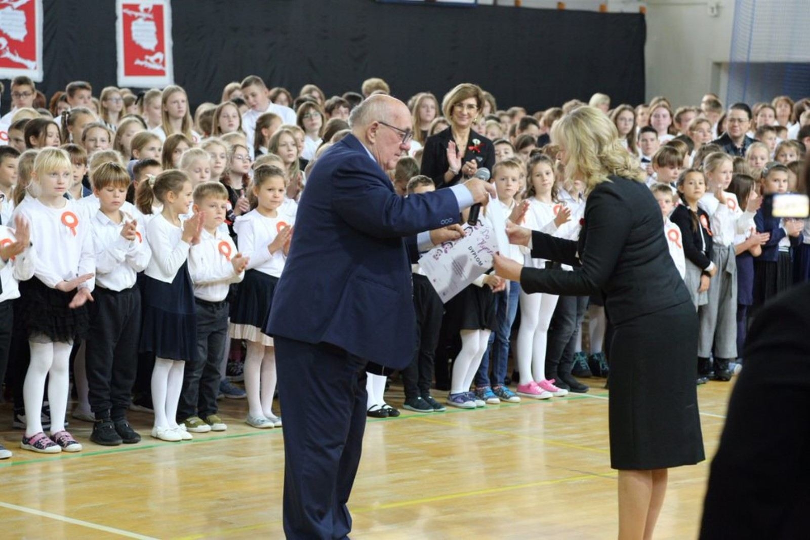 podziękowanie na ręce Pani Dyrektor