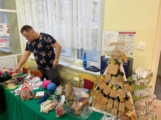 stoiska na szkolnym Jarmarku