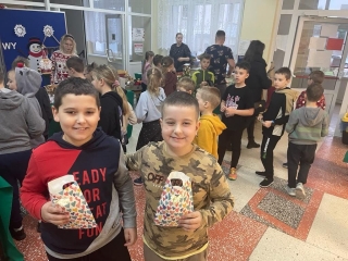 stoiska na szkolnym Jarmarku