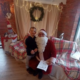 dziecko z Mikołajem