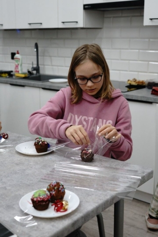 ozdabianie wypieków świątecznych