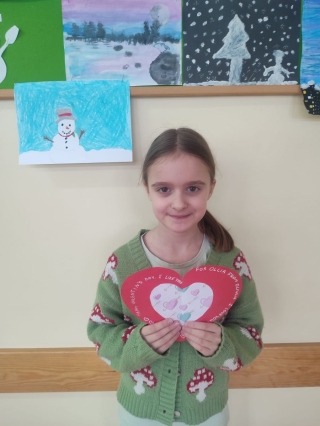 Dziecko z walentynką