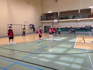 podczas gry na boisku