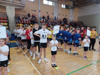 prezentowanie drużyn