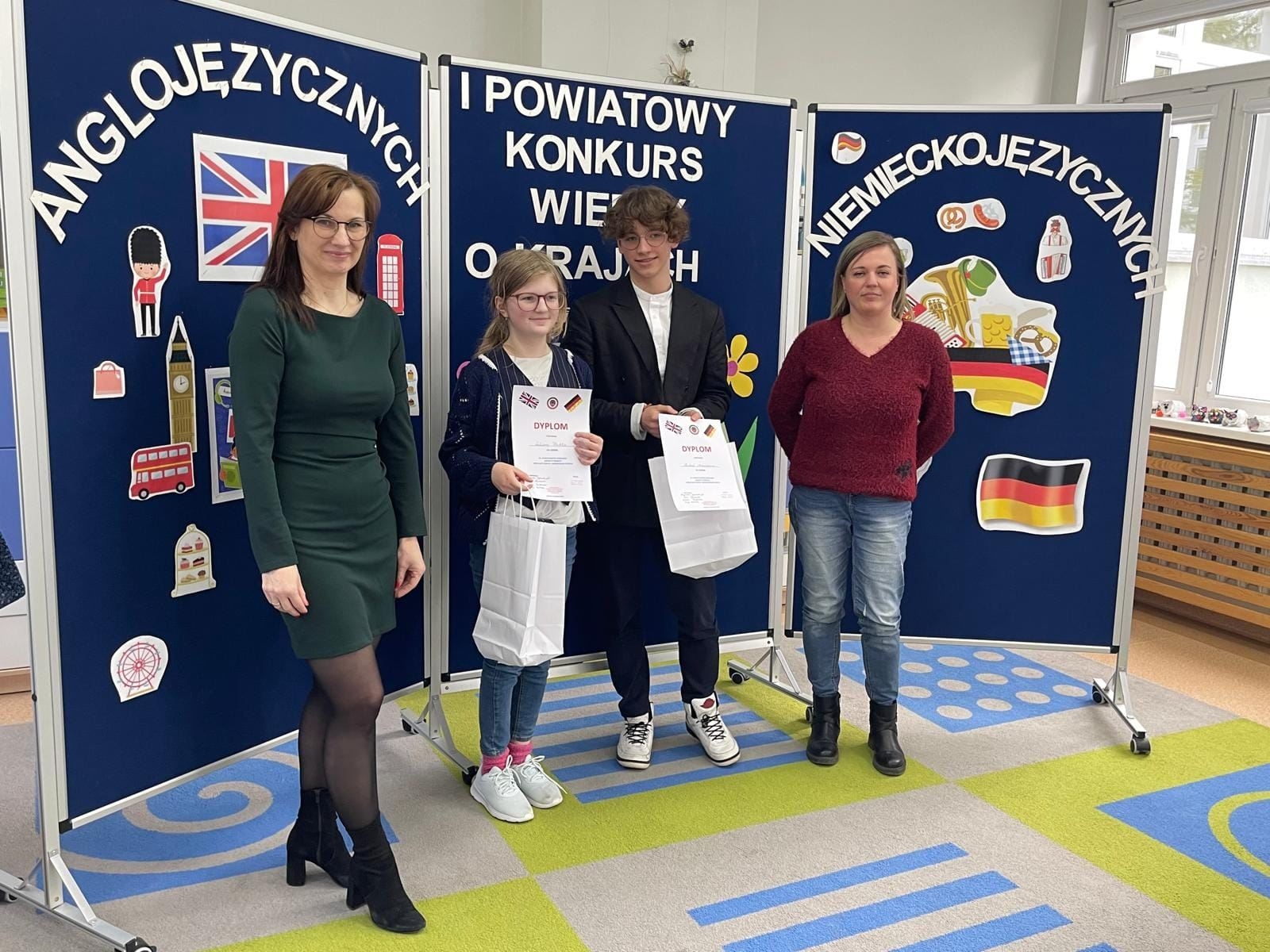 nagrodzeni w konkursie
