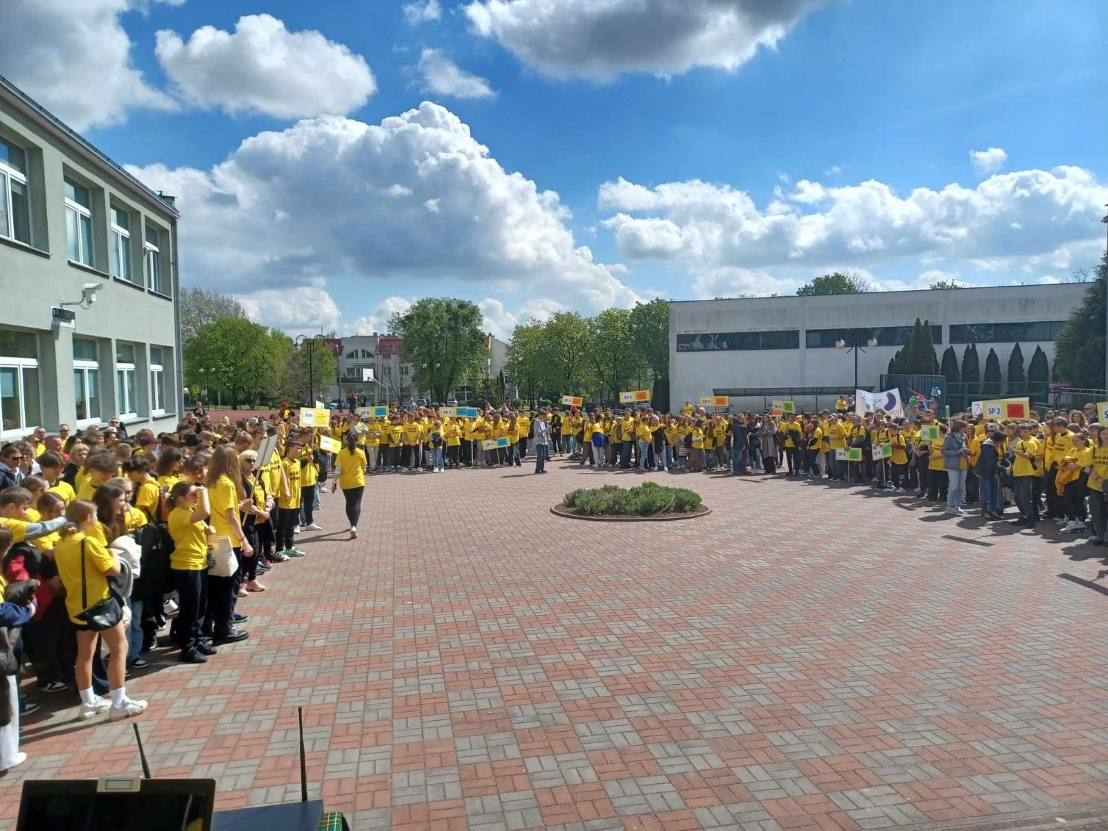 wszystkie drużyny