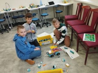 eksperymenty z klocków LEGO