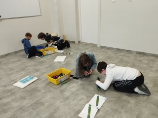 eksperymenty z klocków LEGO