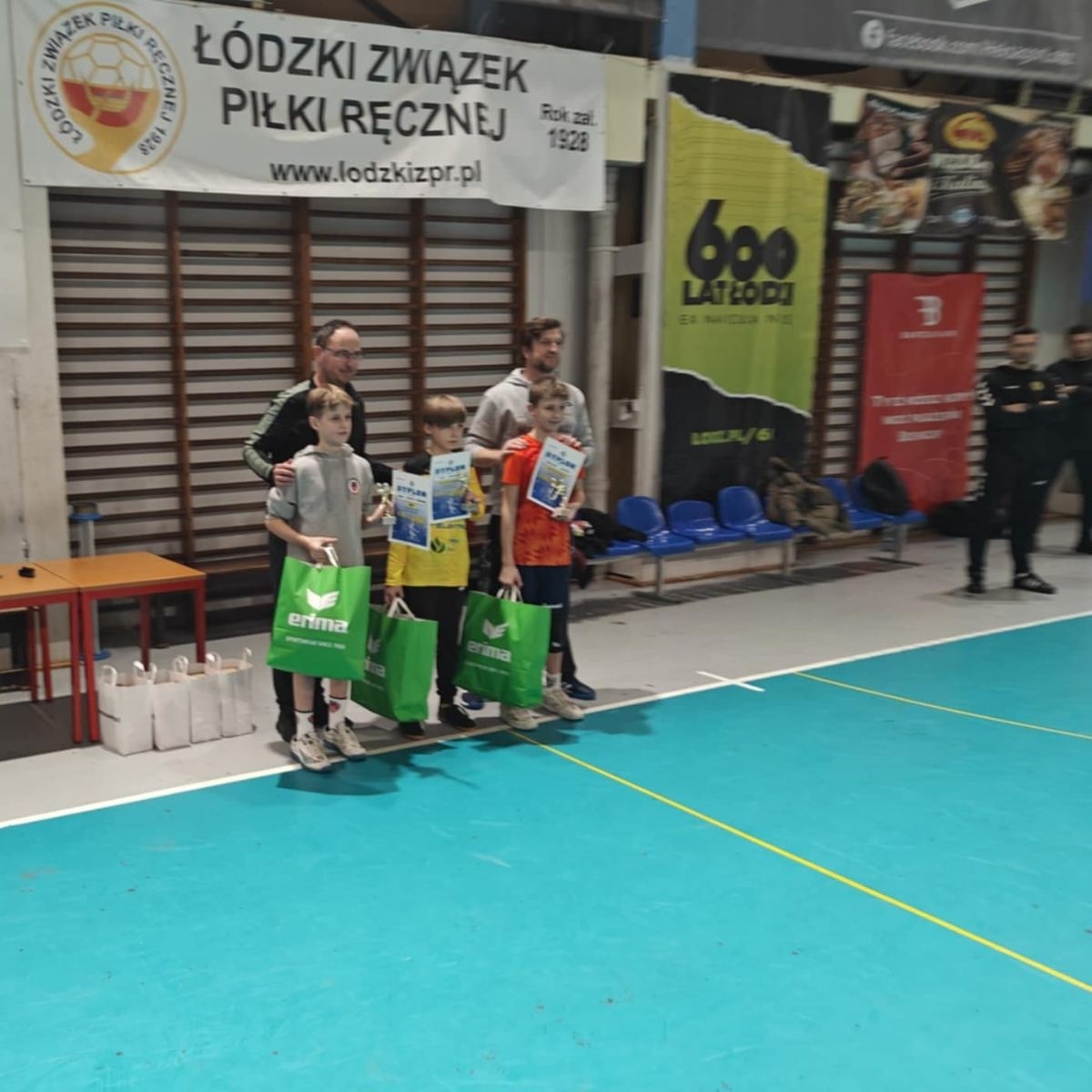 nagrodzeni sportowcy