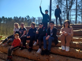 uczniowie 4d kończą program 