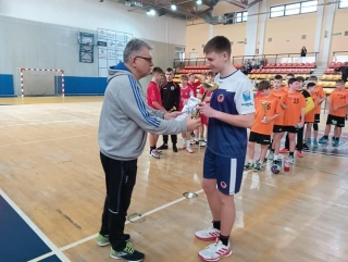 wręczenie pucharu i dyplomu