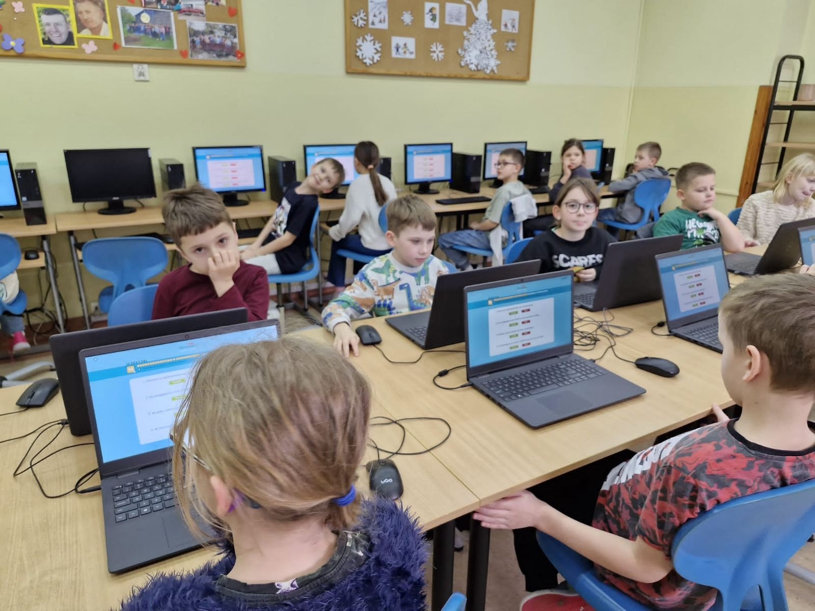 podczas zajęć DBI