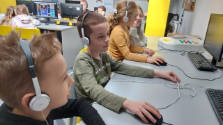 uczniowie podczas zajęć w Multicentrum