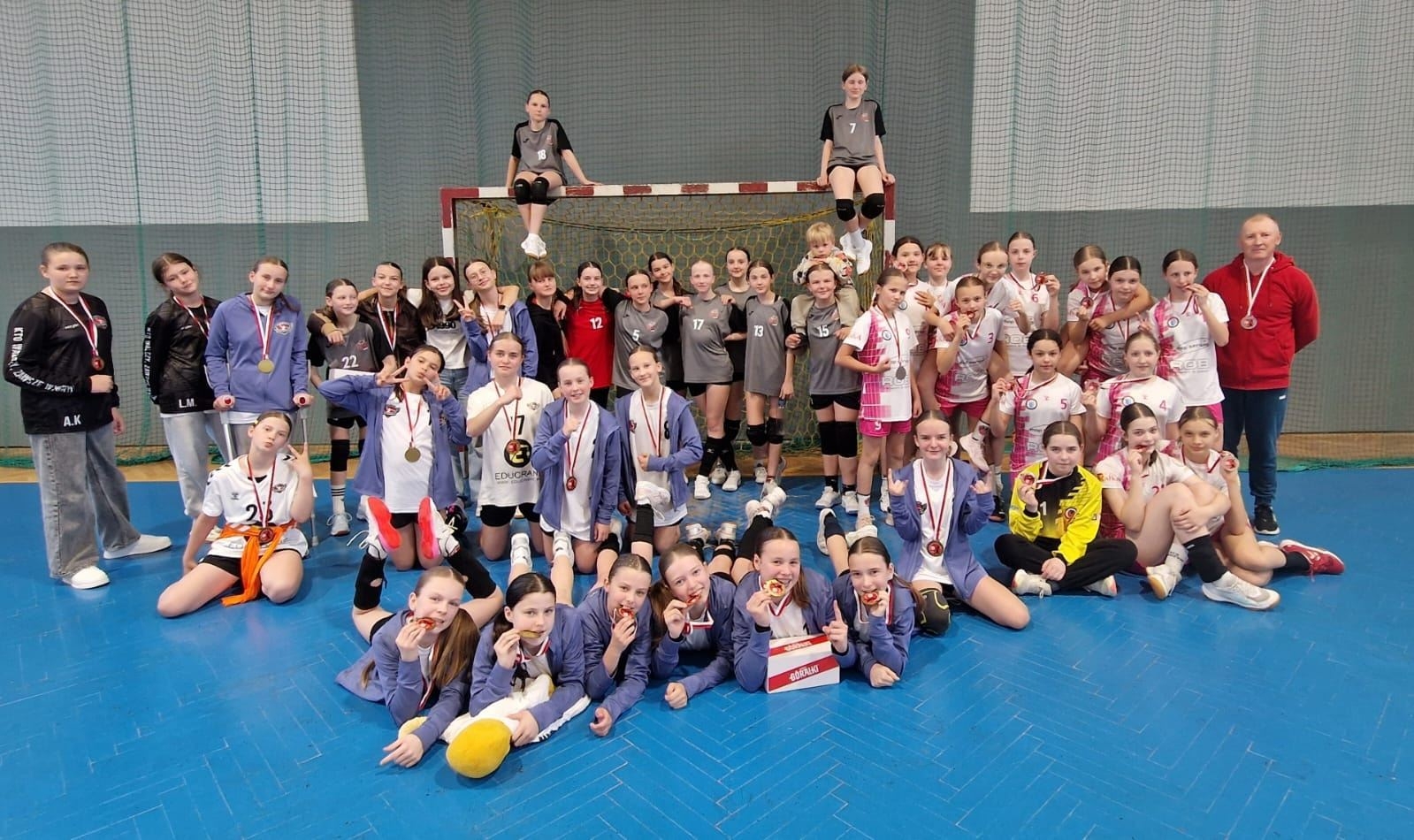 drużyny dziewcząt