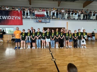 drużyna dziewcząt z 5a