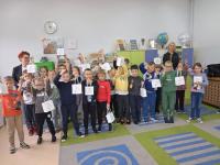 Pracownice Banku Powiślańskiego w klasie 1D