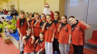 dziewczęta z klasy 4a 