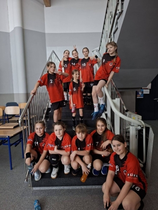 drużyna dziewcząt 4a