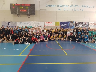 zdjęcie grupowe drużyn